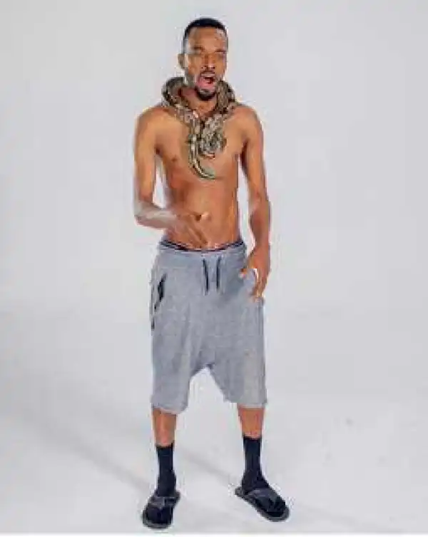 Singer 9ice Narrowly Escapes From Robbers In Lagos